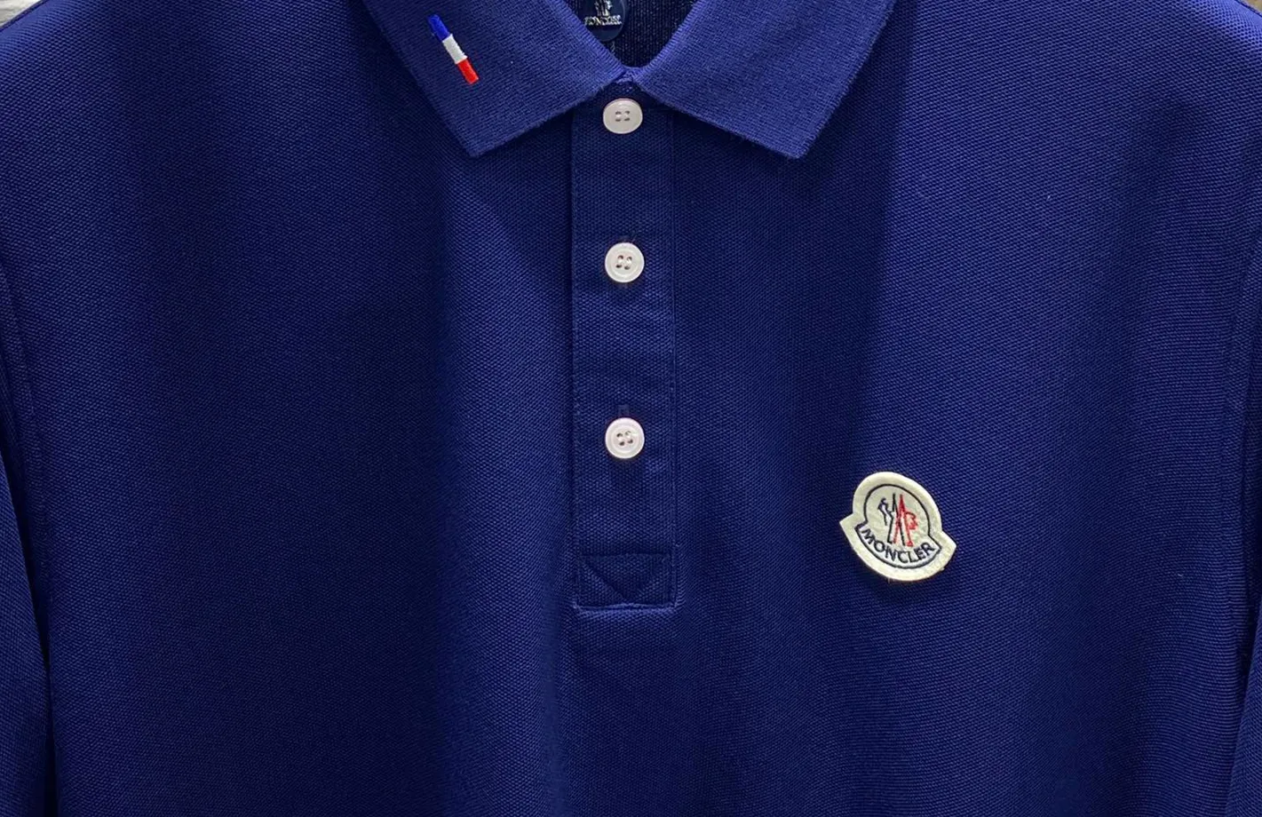 MONCLER/ SS Polo 。 T . . ! Piquet , “ ”。 . , , logo ， ， ， ， ， ， 。 Black/White/ Size：M~3XL